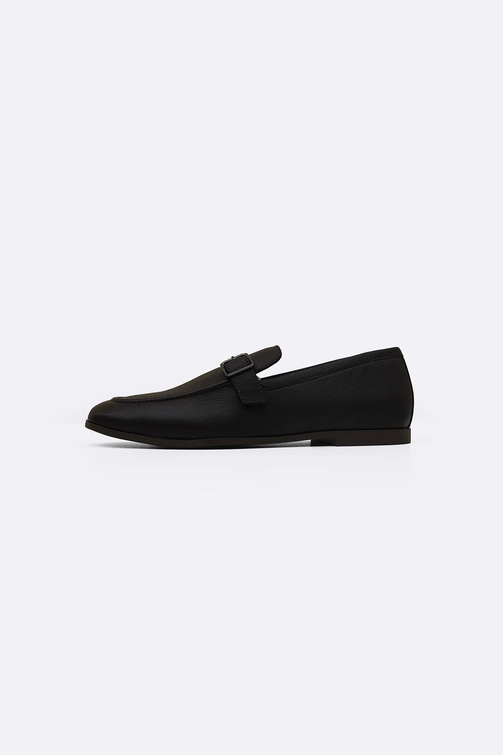 SMART BUCKLE LOAFERS